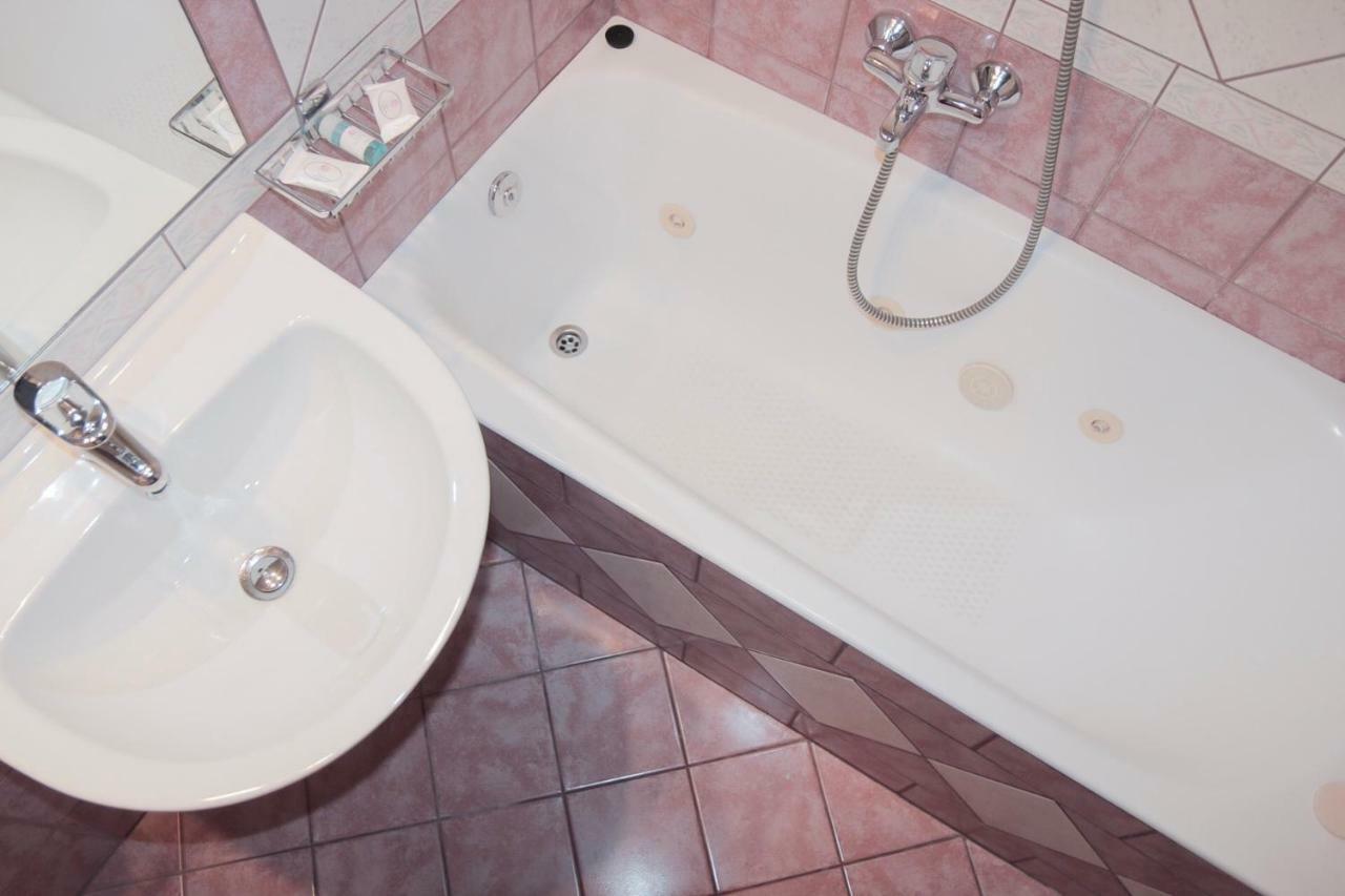 Hotel Victory Athens Ngoại thất bức ảnh